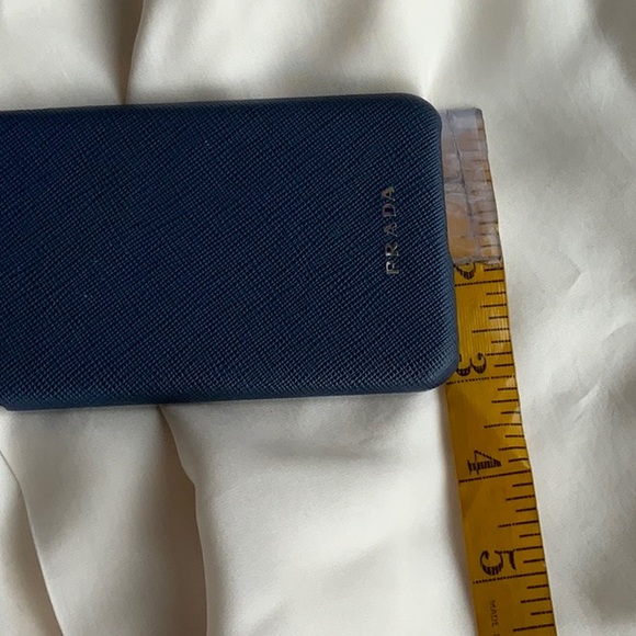 PRADA phone case - Picture 11 of 11